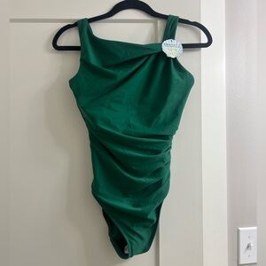 Size 8 Miraclesuit Malachite Rock Solid Avra One Piece Swimsuit